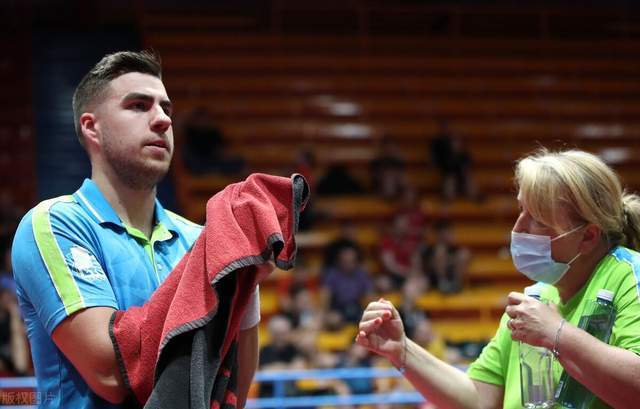 手的防线 手的防线